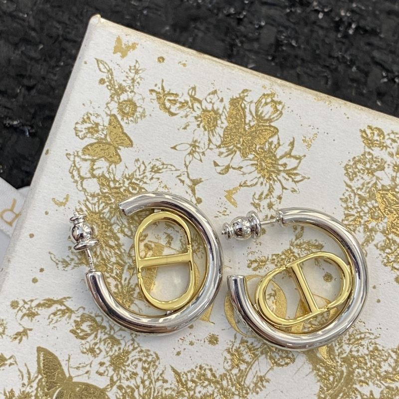 chr1st1an D10r earrings